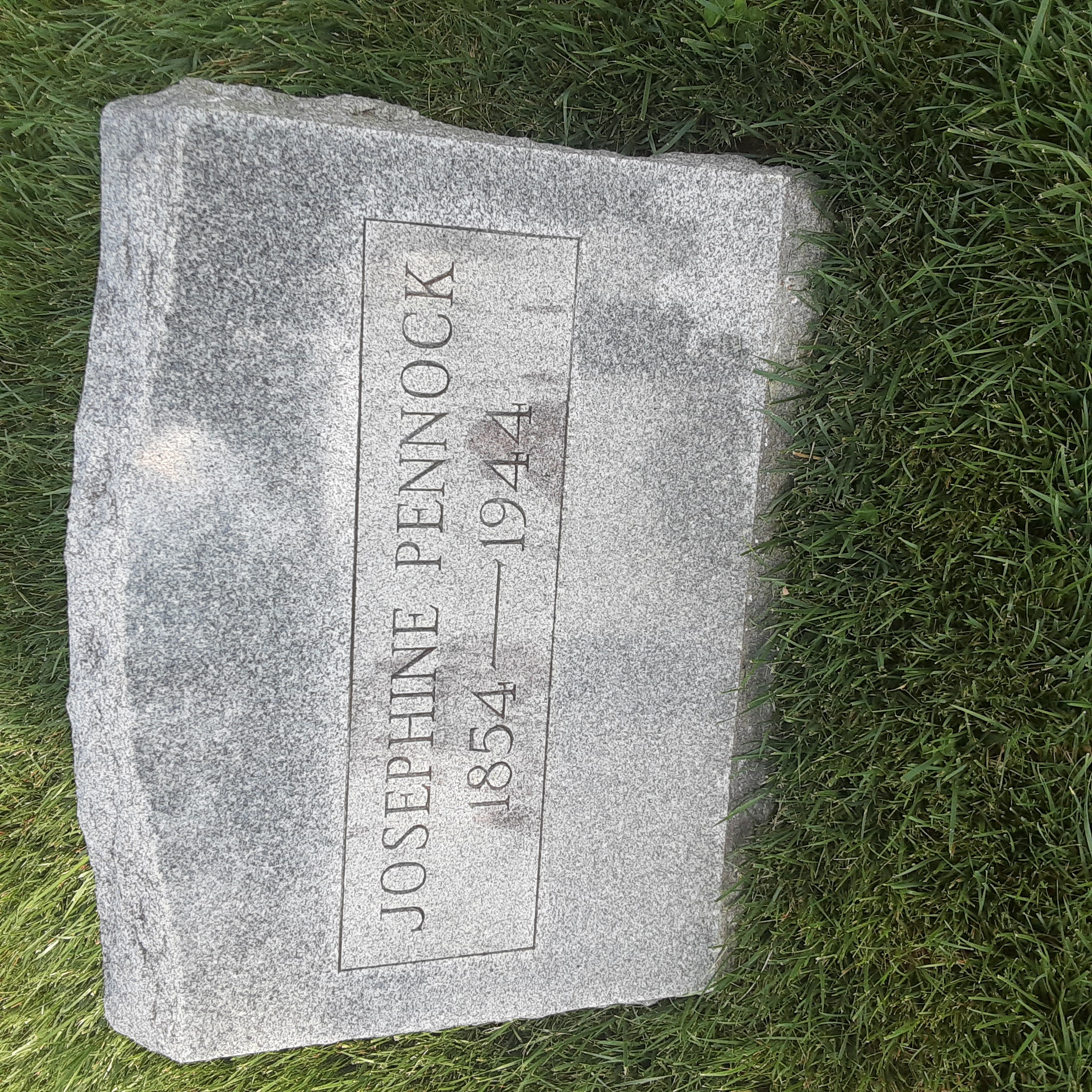 Headstone of Josephine Pennock
